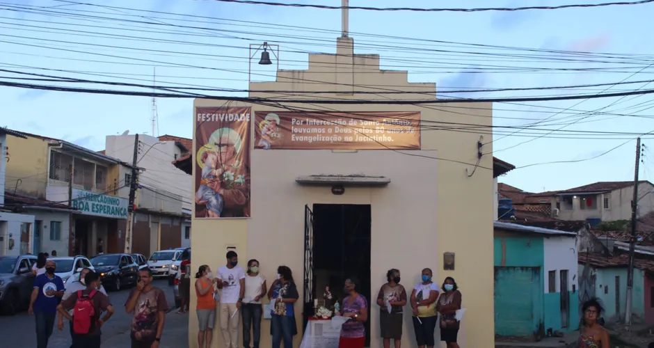 Moradores do Jacintinho prestaram homenagens à Nossa Senhora da Conceição
