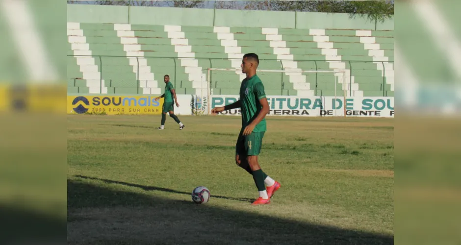 Sousa dividiu sua preparação com treinos tanto na Paraíba, quanto em Alagoas