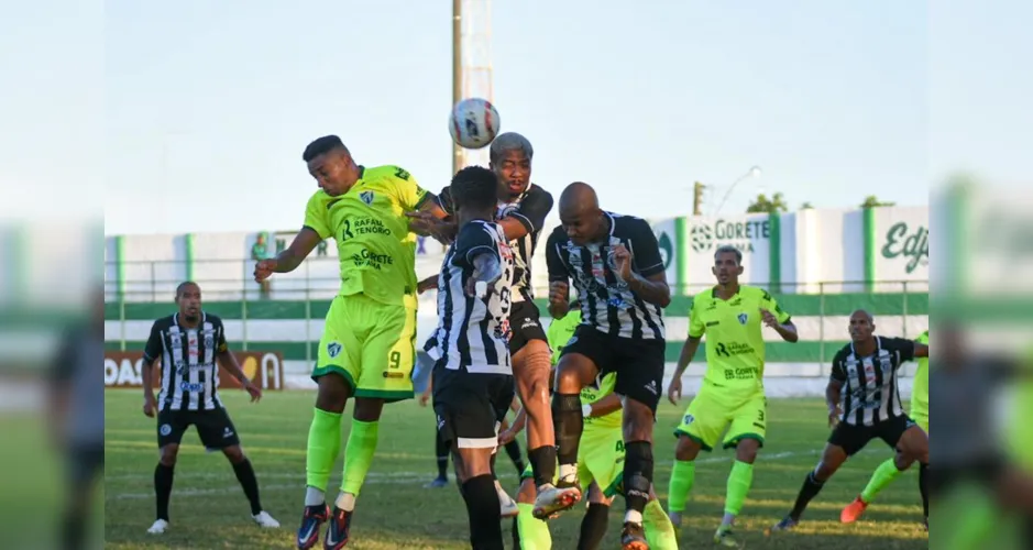 Murici e ASA fizeram jogo quente no José Gomes da Costa