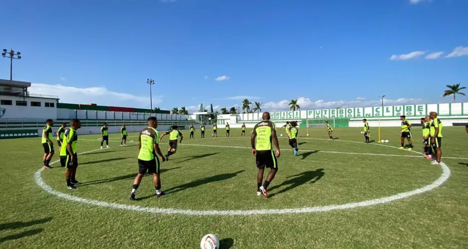 Verdão seguiu sua preparação no Estádio José Gomes da Costa