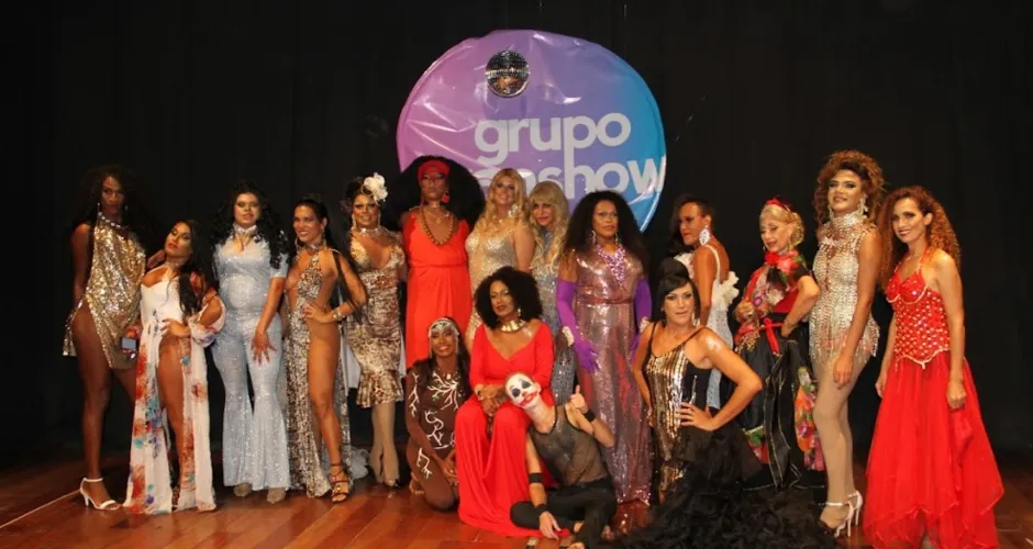 Grupo Transhow, que produz espetáculos protagonizados por pessoas trans em Maceió