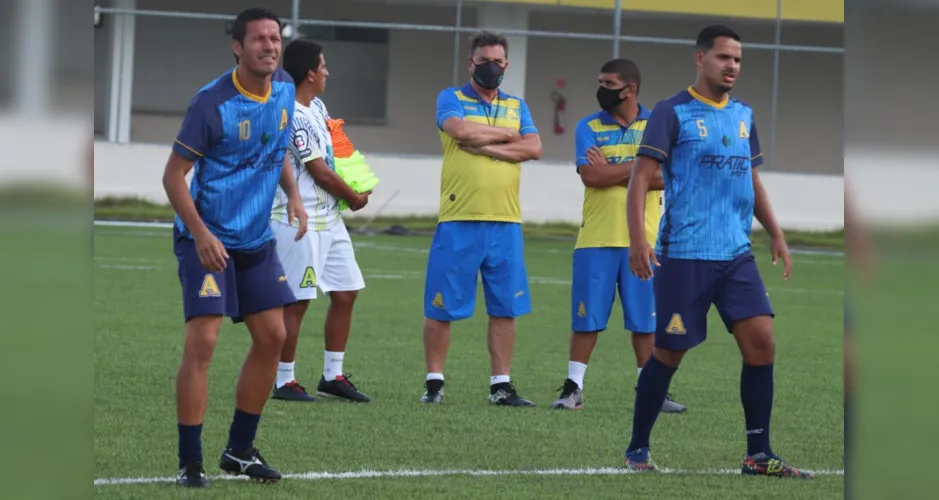 Estevam tem a missão de manter o Aliança dentro do G-4 do Campeonato Alagoano