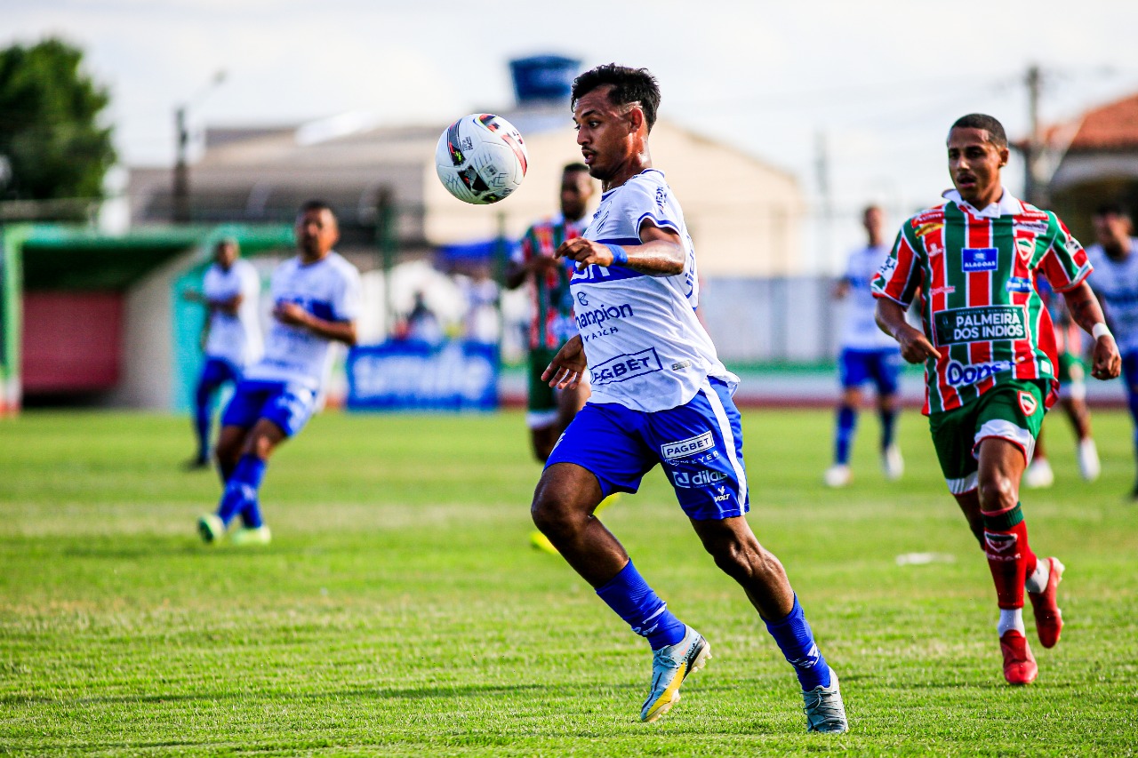 CSA faz partida ruim e perde para o CSE na estreia do Alagoano: 1 a 0