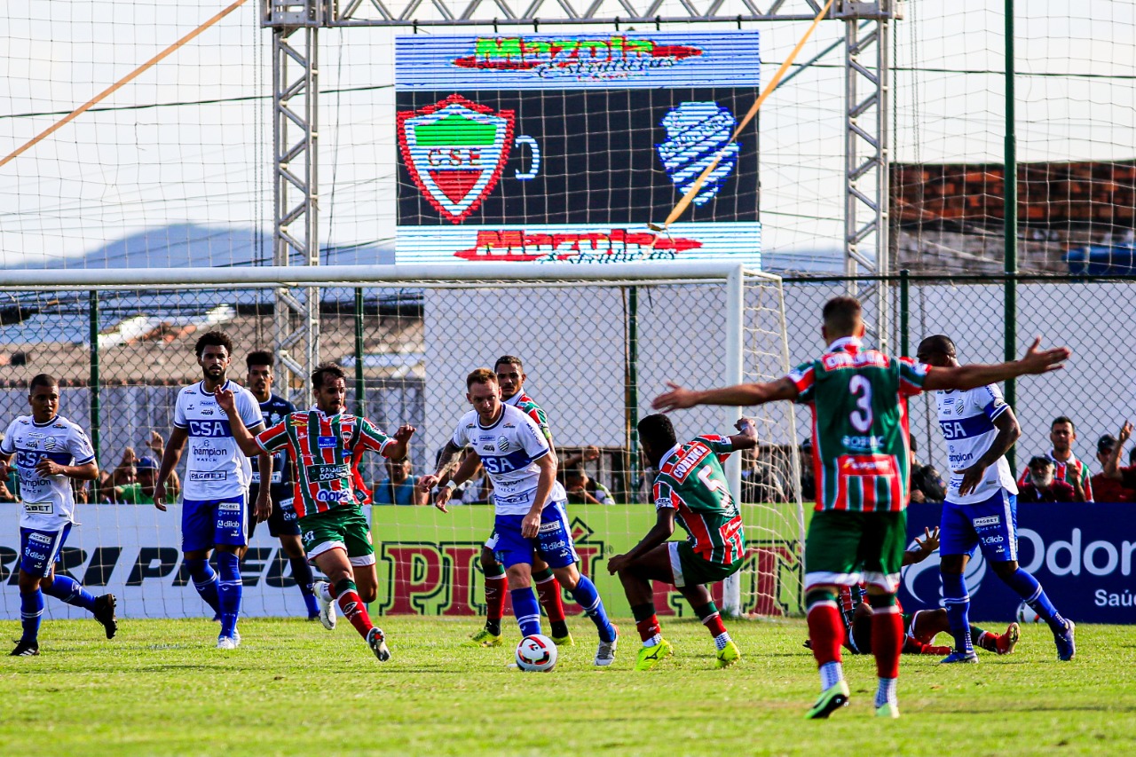 CSA faz partida ruim e perde para o CSE na estreia do Alagoano: 1 a 0
