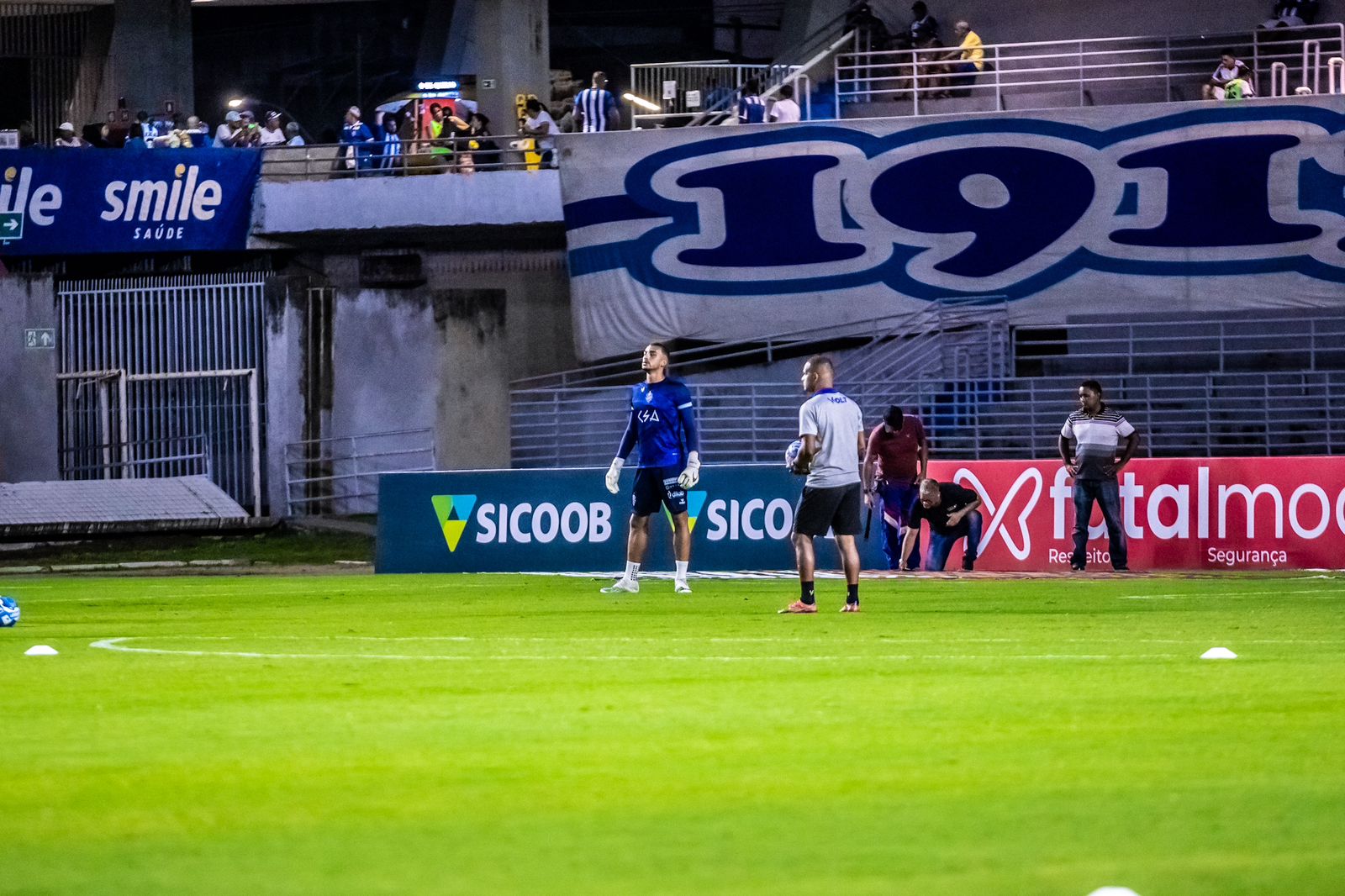 De virada, CSA vence o Manaus e volta ao G8 da Série C: 2 a 1