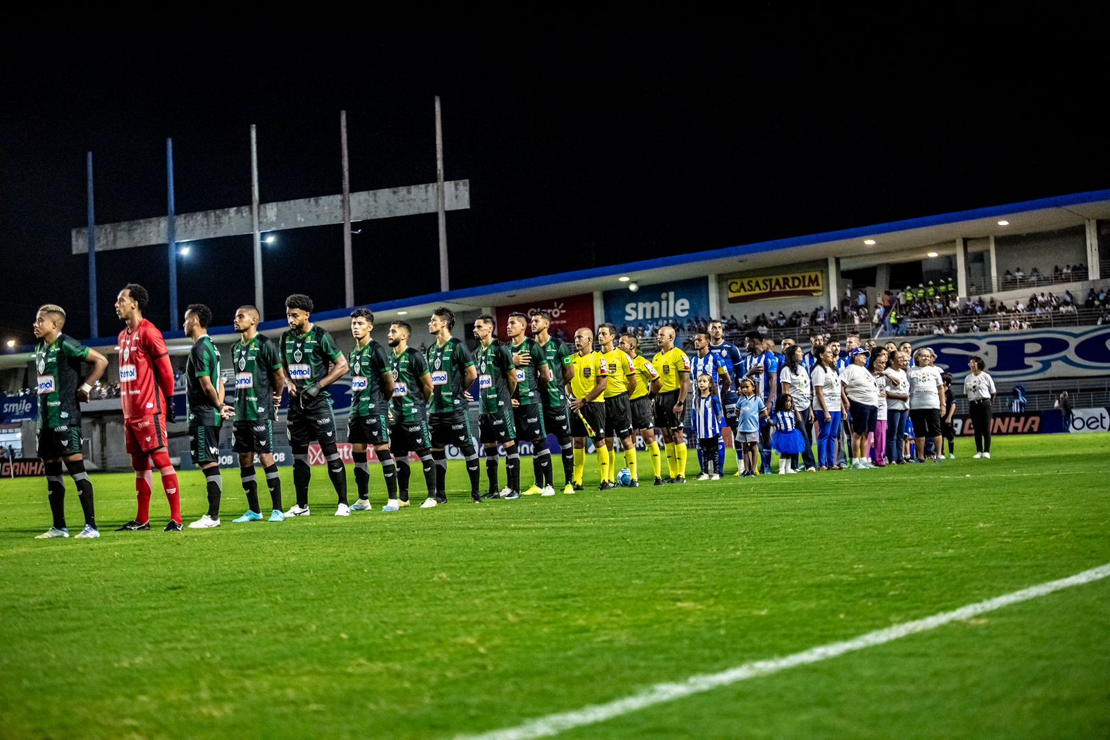 De virada, CSA vence o Manaus e volta ao G8 da Série C: 2 a 1