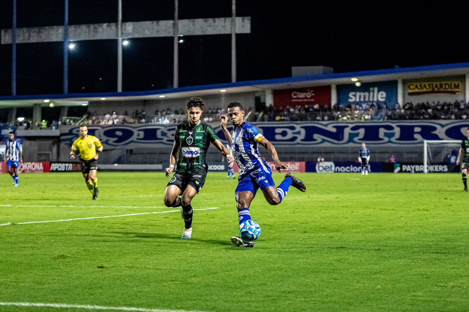 De virada, CSA vence o Manaus e volta ao G8 da Série C: 2 a 1