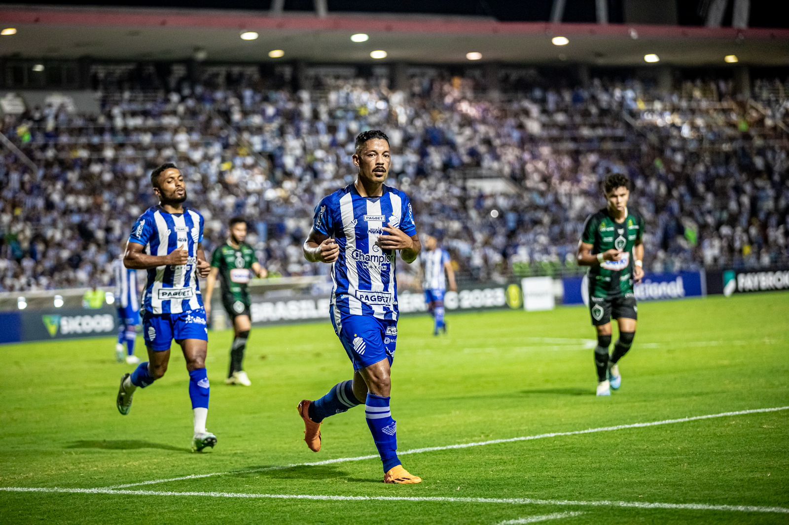 CSA vem de derrota para o OFEC, mas venceu o Manaus no Rei Pelé