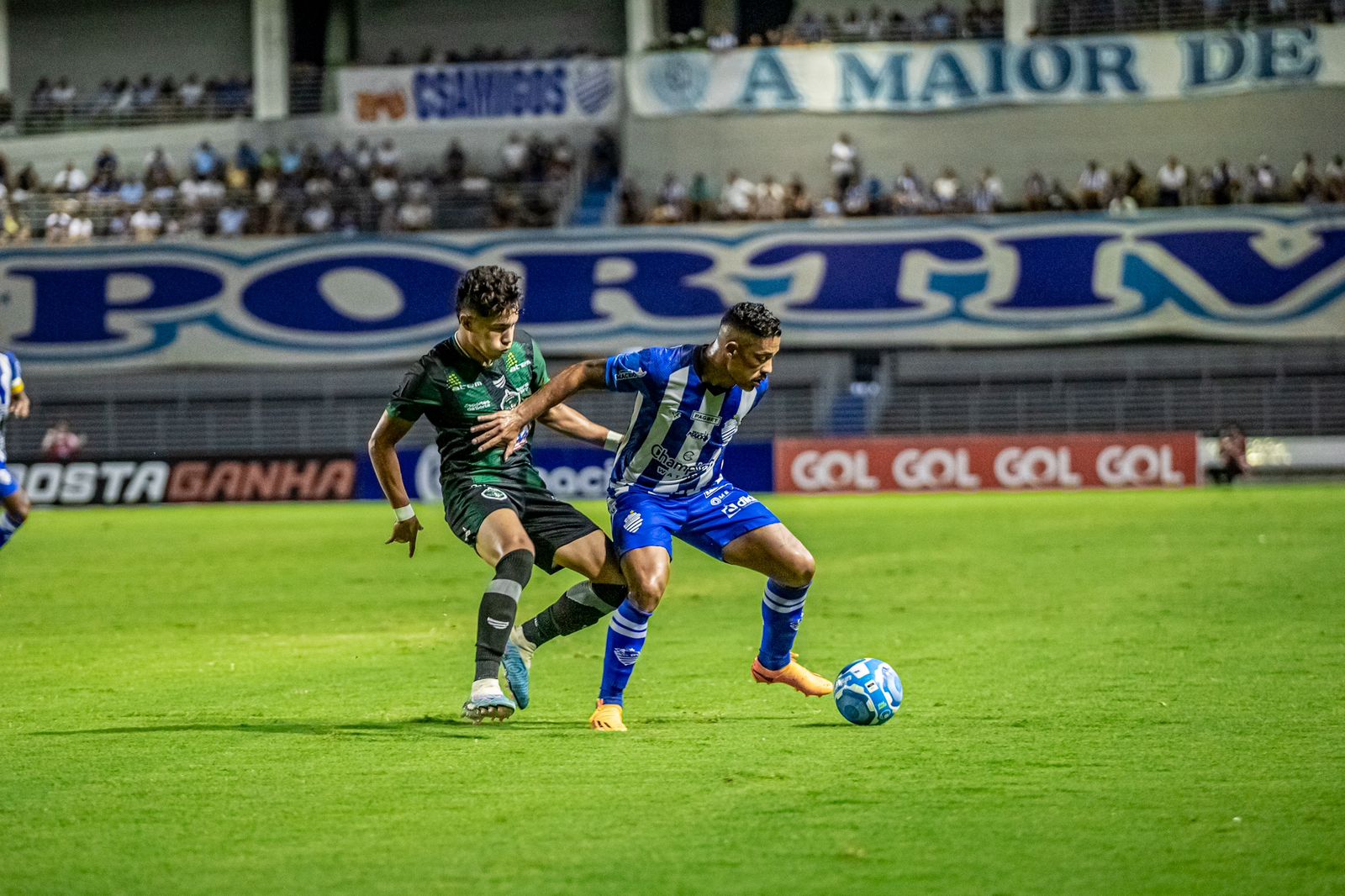 De virada, CSA vence o Manaus e volta ao G8 da Série C: 2 a 1