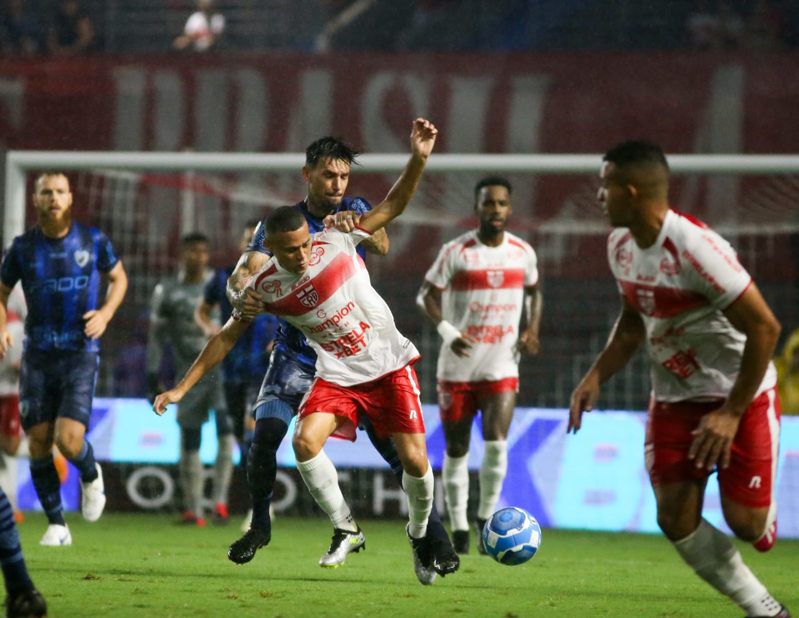 CRB vem de vitória sobre o Londrina, no final de semana