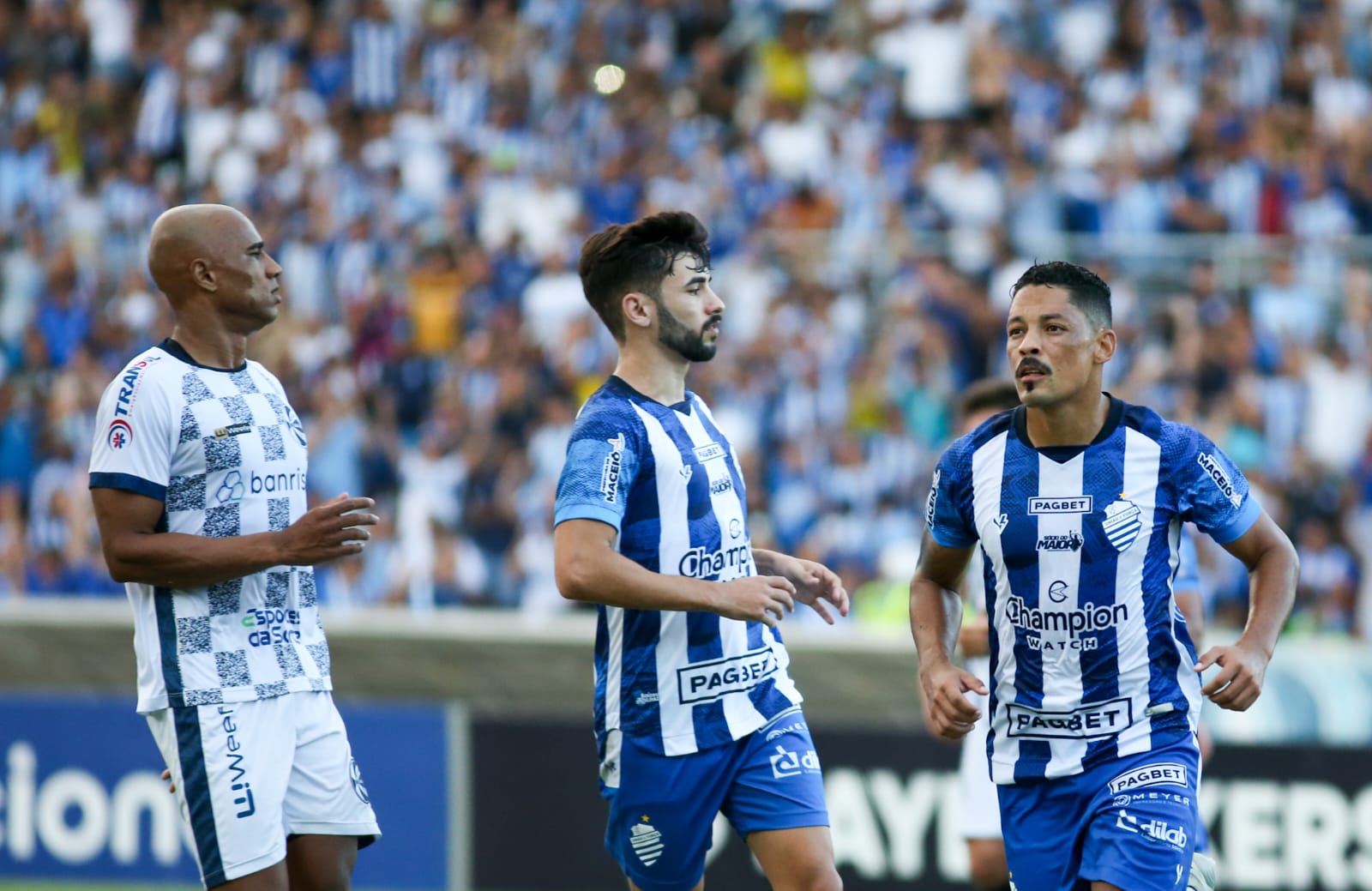 CSA encerra sequência negativa, vence São José e encosta no G8: 2x0