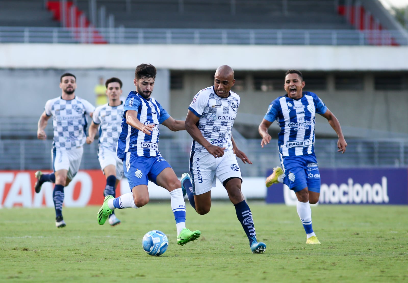 CSA encerra sequência negativa, vence São José e encosta no G8: 2x0