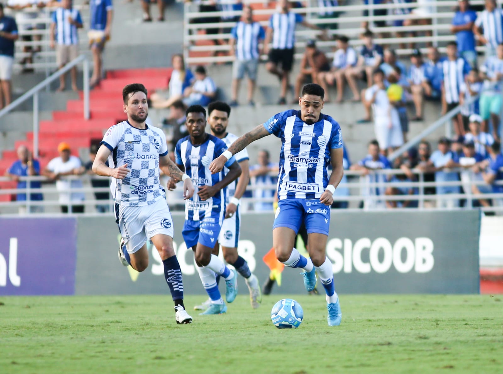 CSA encerra sequência negativa, vence São José e encosta no G8: 2x0