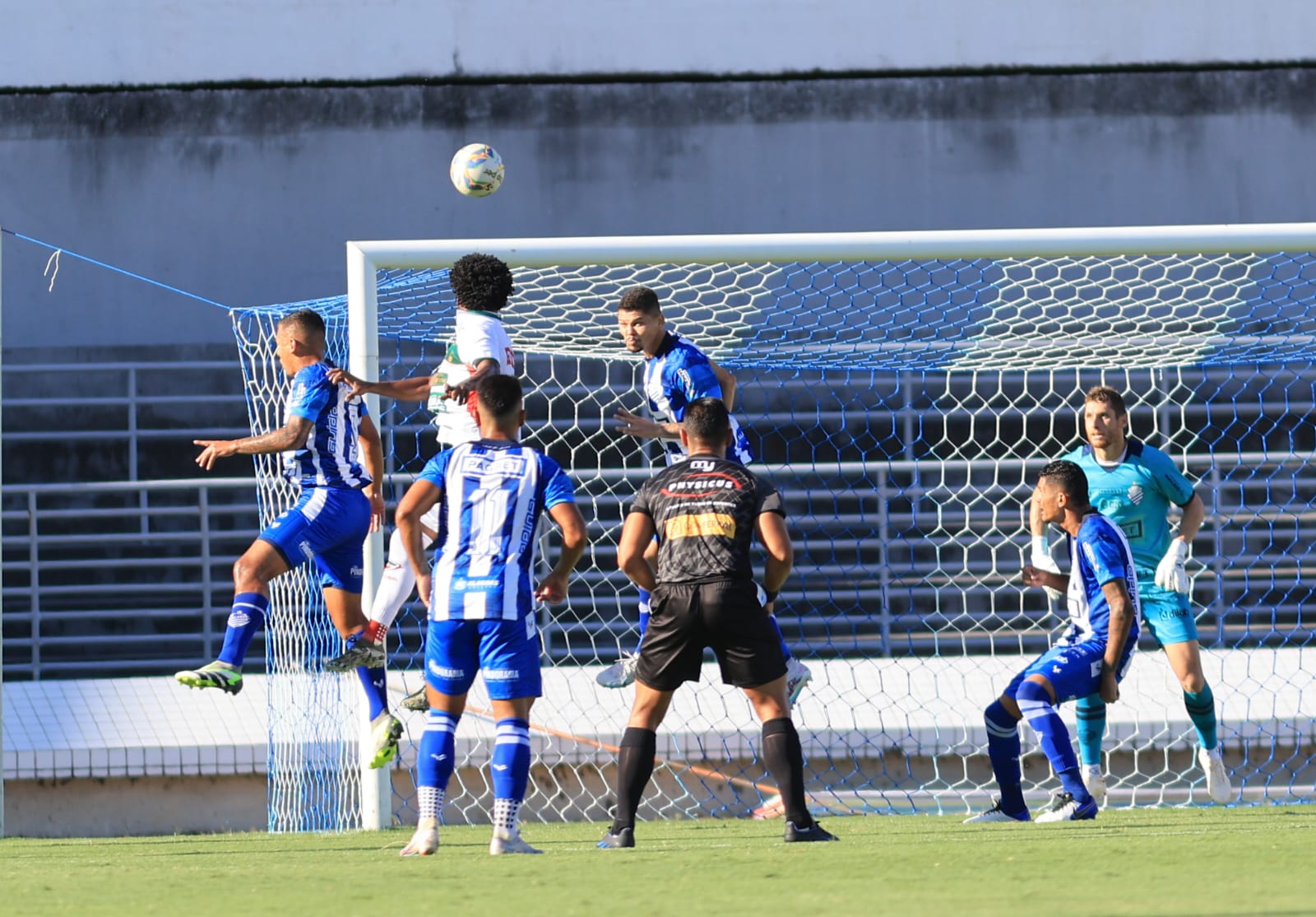CSA vem de derrota para o CSE