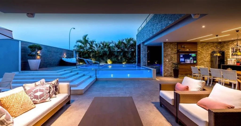 Ludmilla se muda para mansão de luxo no Rio de Janeiro. Veja fotos