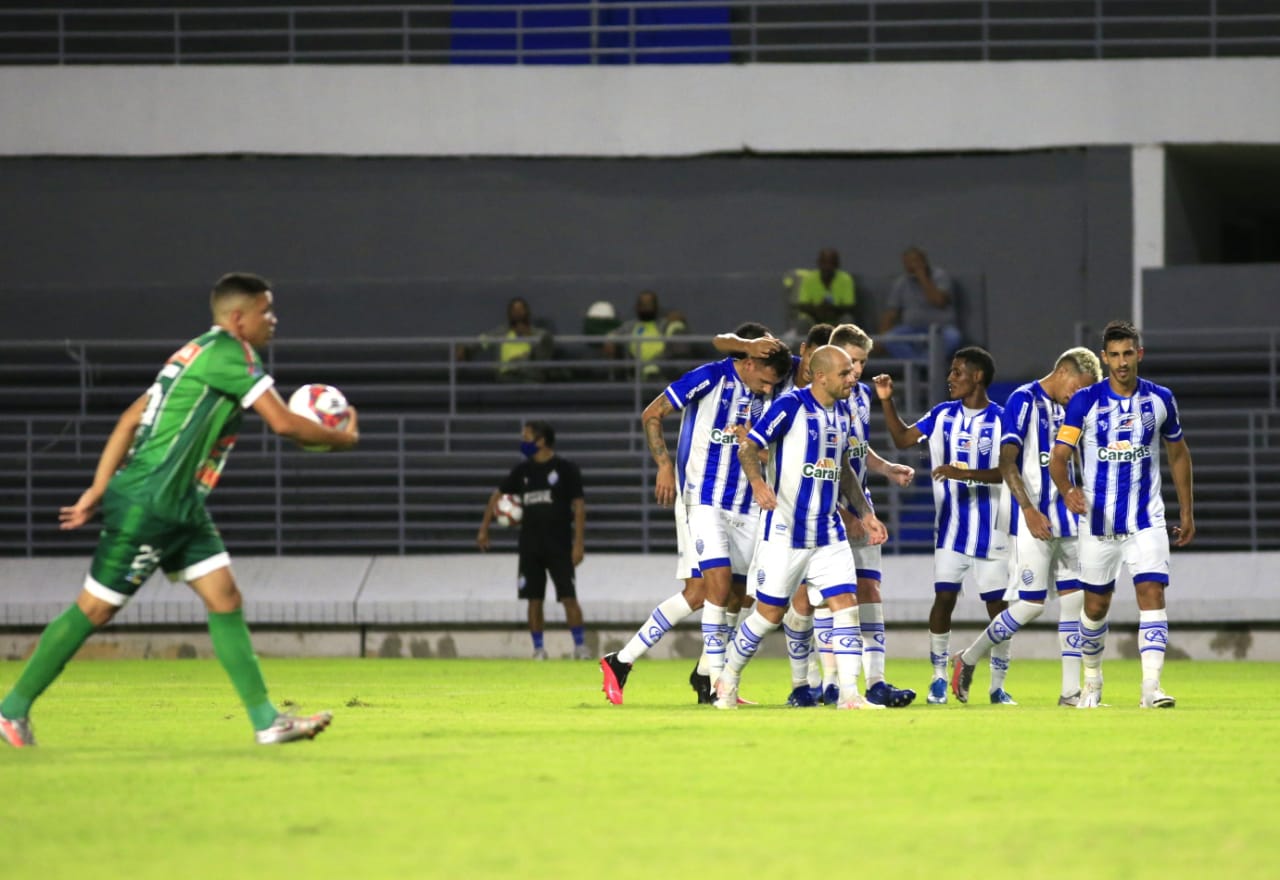 Com três de Bruno Mota, CSA massacra o Coruripe com goleada de 5 a 0 pelo Alagoano