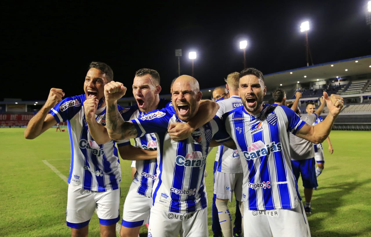 Nos pênaltis, CSA vence CRB e conquista seu 40º título do Alagoano: 1x1 (4x3)