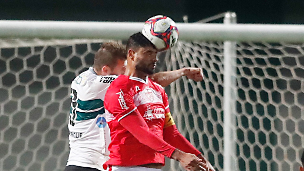 Com um a mais em campo, CRB arranca empate com Coritiba em pleno Couto Pereira: 1 a 1