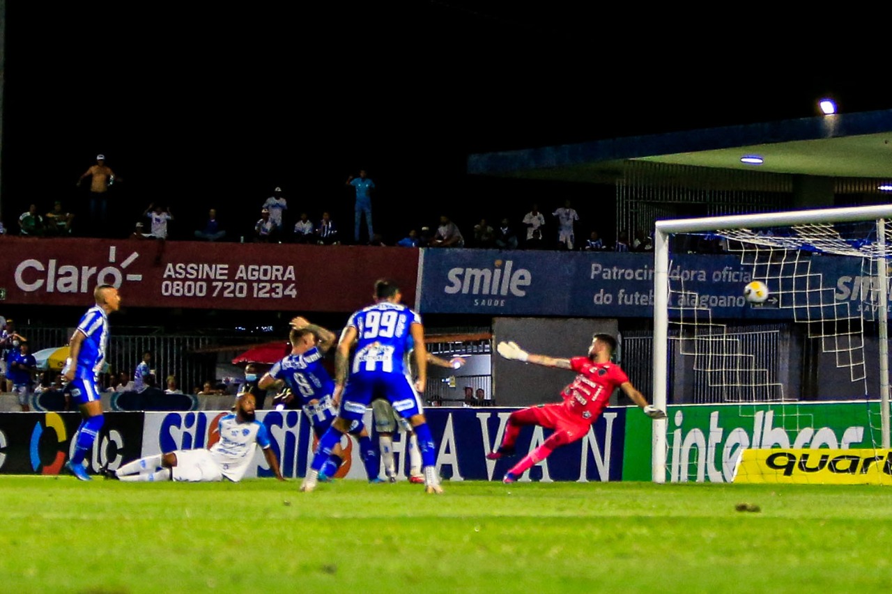 Com autoridade, CSA goleia o Paysandu, avança na Copa do Brasil e embolsa R$ 1,9 milhão: 4 a 1