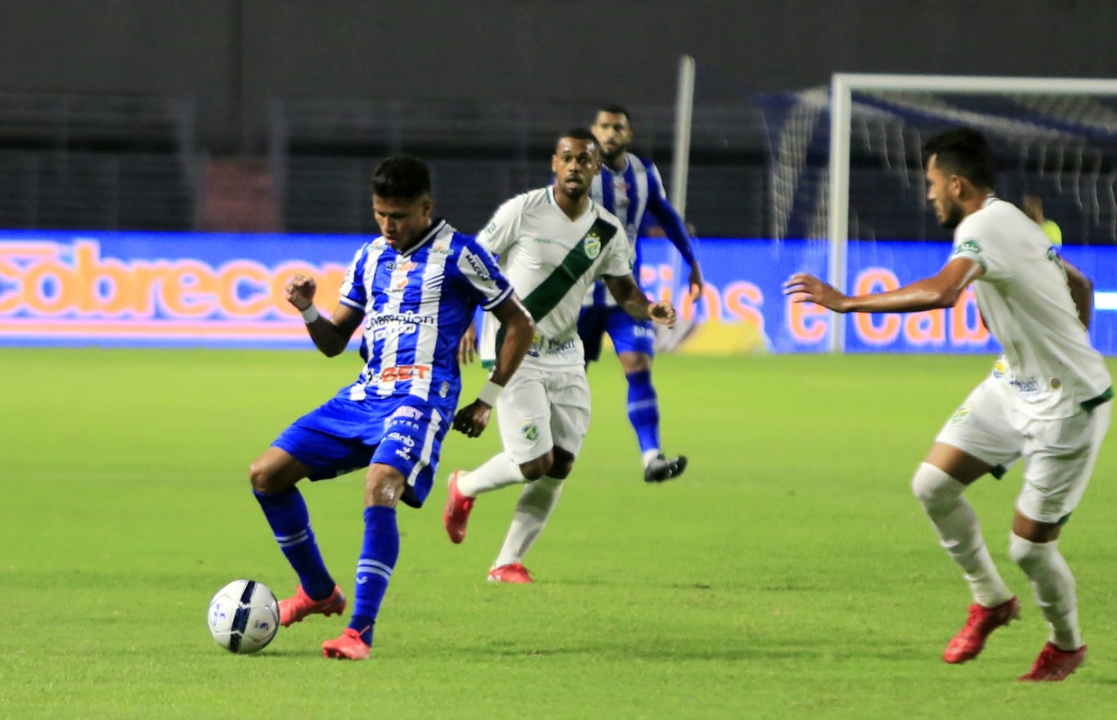 Azulão precisa passar por duas fases eliminatórias na Copa do Nordeste