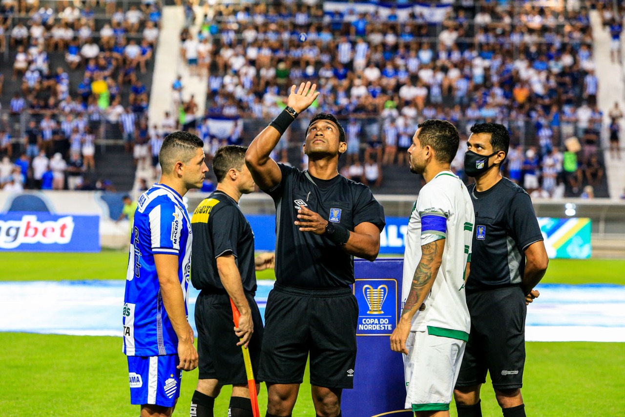 CSA goleia o Altos em Maceió e vai encarar o Sport nas quartas de final da Copa do NE: 3 a 0