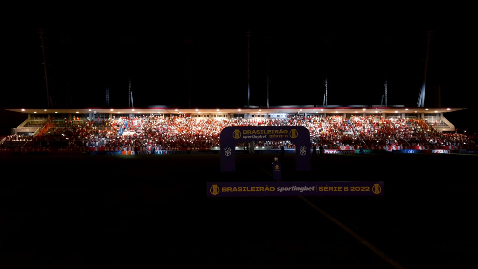 Em jogo sem emoção no Rei Pelé, CRB e CSA ficam no empate: 0 a 0