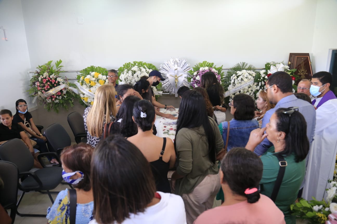 Laudo do IML aponta que a jovem morreu após asfixia por estrangulamento