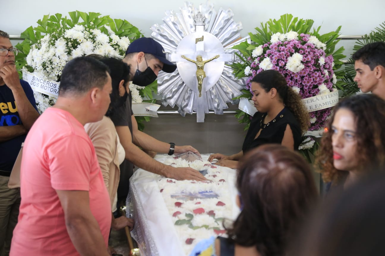 Laudo do IML aponta que a jovem morreu após asfixia por estrangulamento