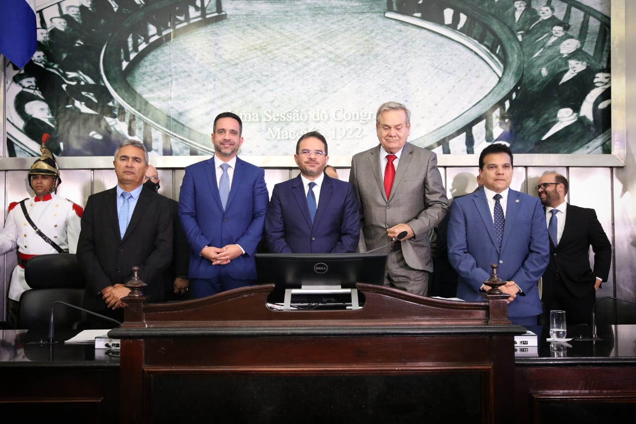 Posse de Paulo Dantas ocorreu na ALE