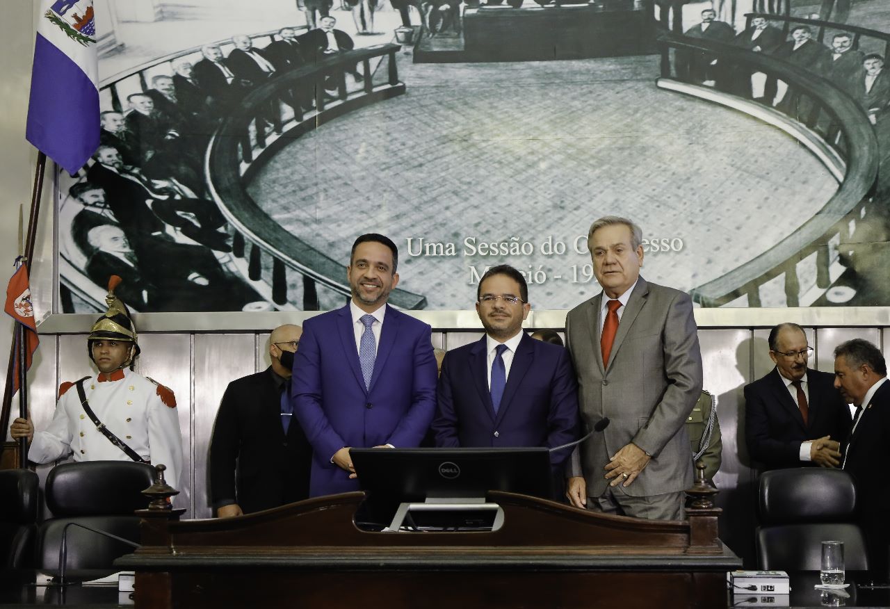 Posse de Paulo Dantas ocorreu na ALE