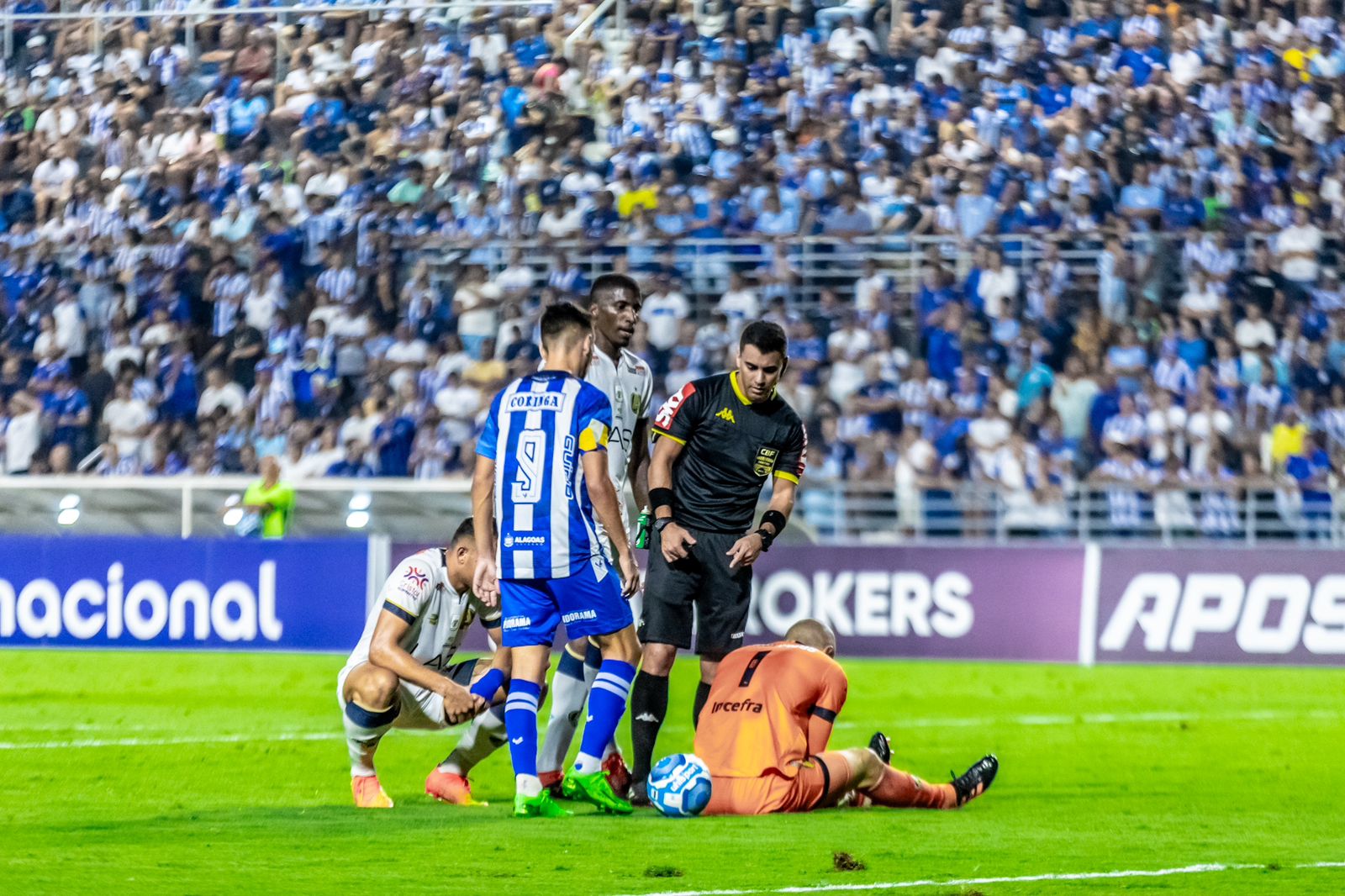 Sob vaia da torcida, CSA empata com Aparecidense: 'Time sem-vergonha!'