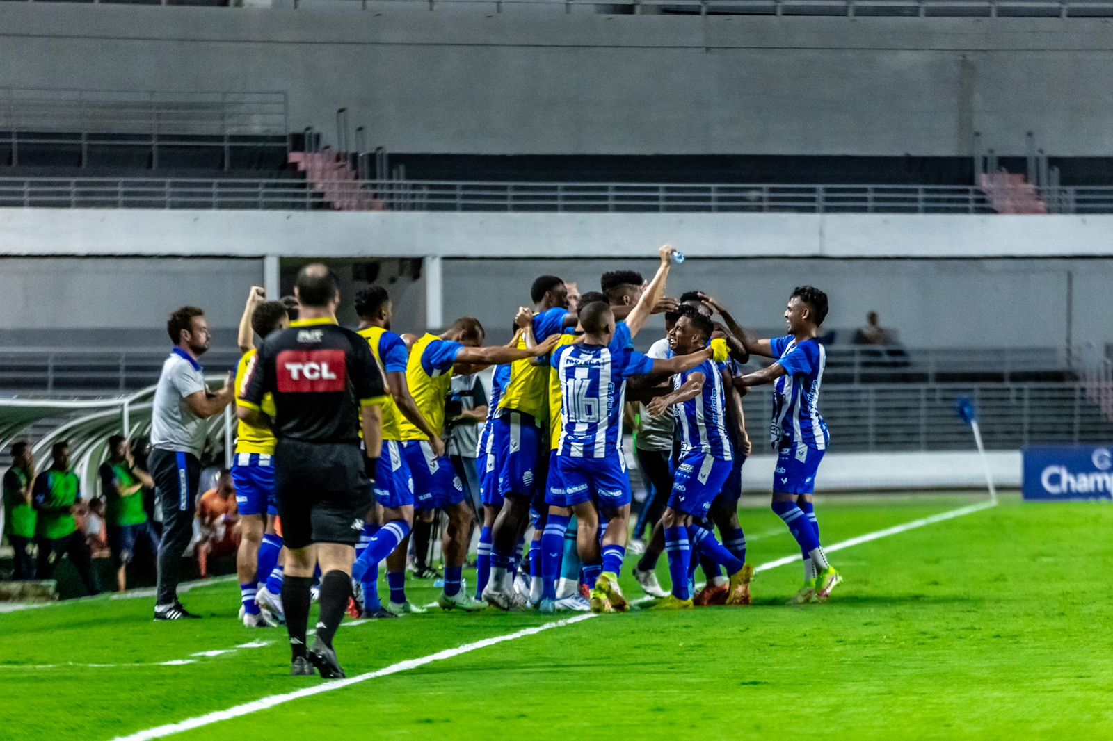 Sob vaia da torcida, CSA empata com Aparecidense: 'Time sem-vergonha!'