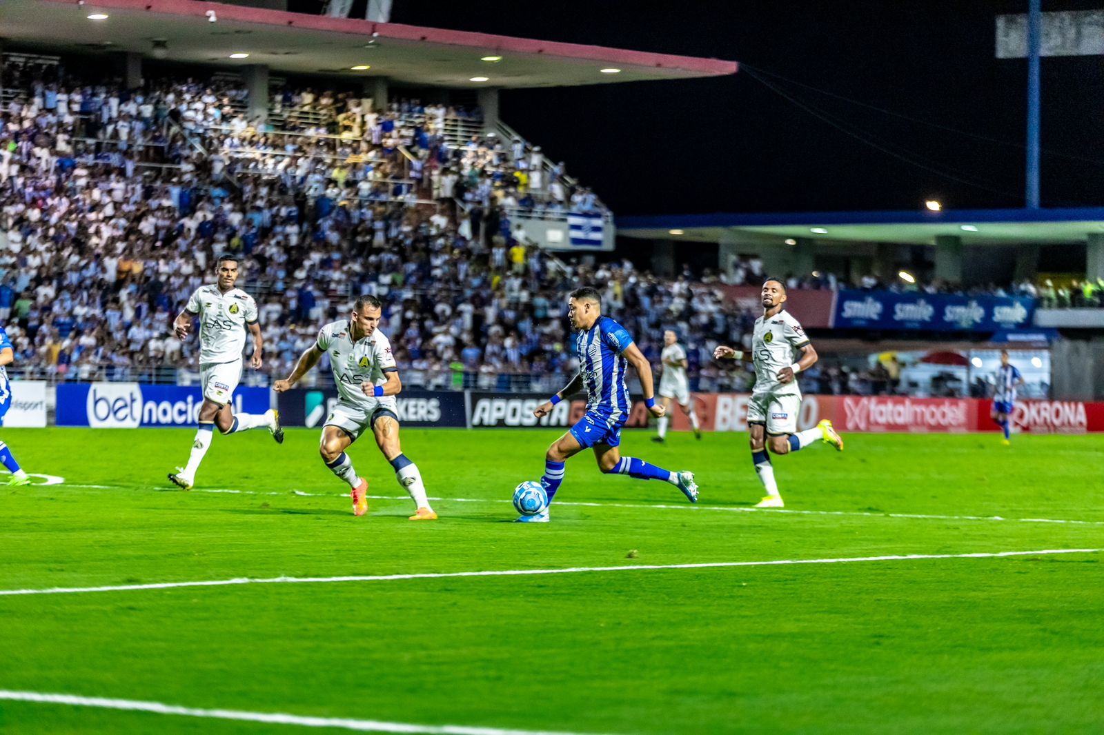 Sob vaia da torcida, CSA empata com Aparecidense: 'Time sem-vergonha!'
