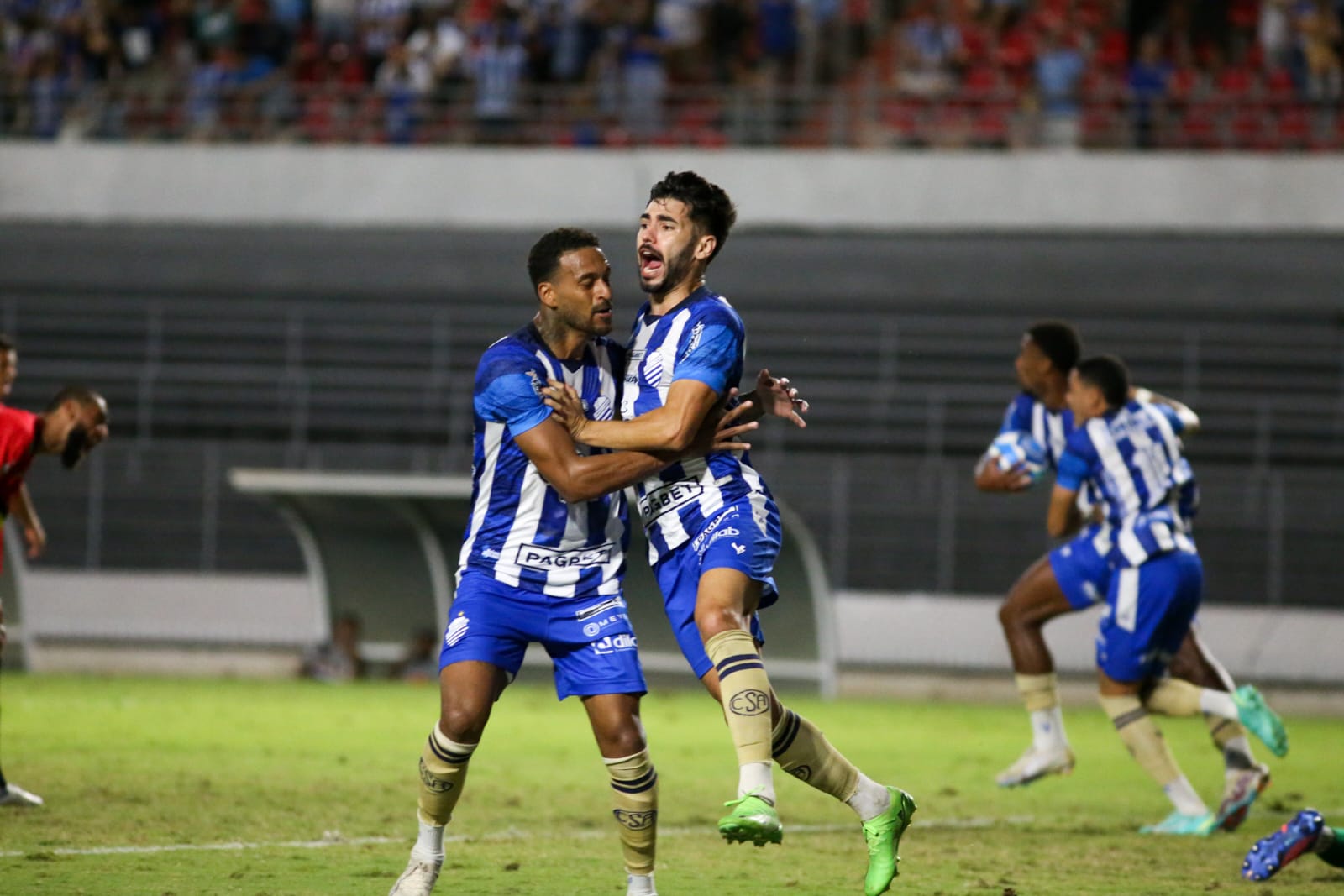 Na raça, CSA vira sobre o Pouso Alegre e fica perto do G8: 2x1