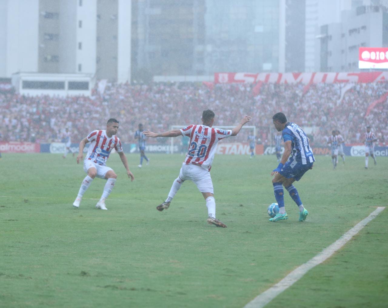 Nos Aflitos, CSA empata com o Náutico e ganha uma posição: 0 a 0