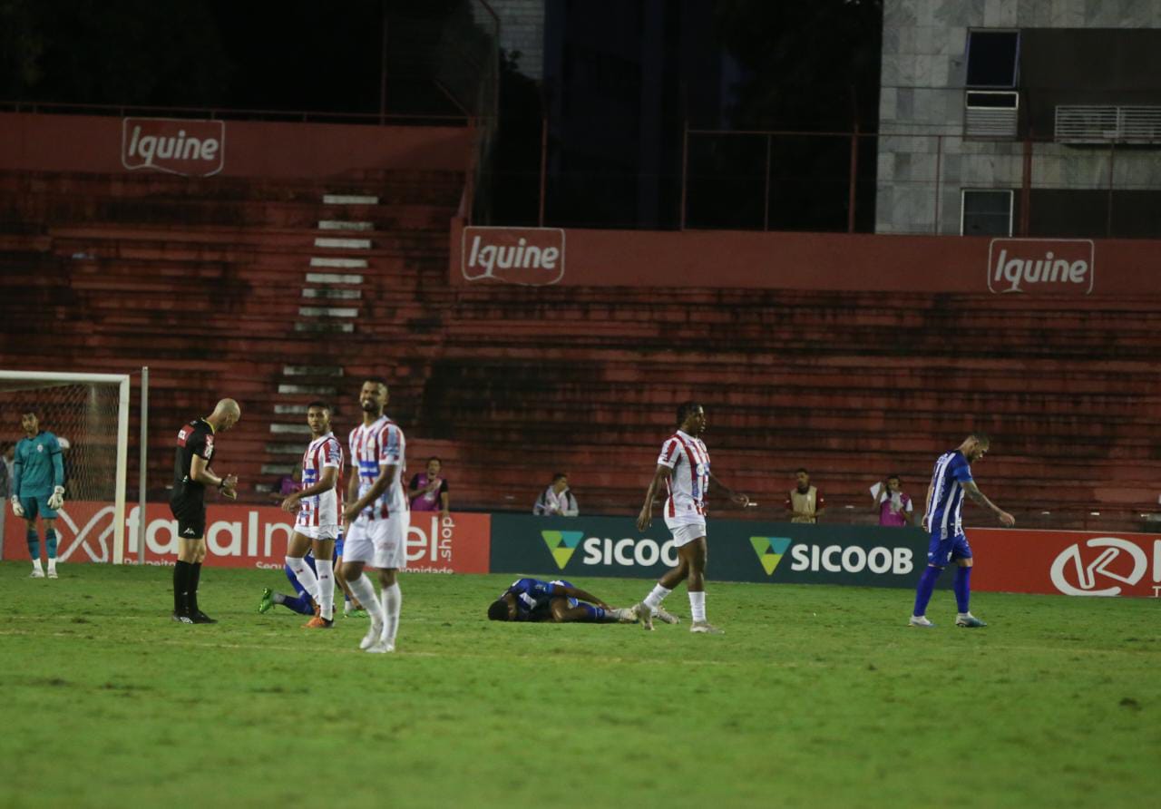 Nos Aflitos, CSA empata com o Náutico e ganha uma posição: 0 a 0