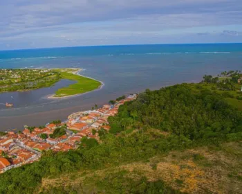 Porto de Pedras é ponto de parada para o turismo ecológico e cultural