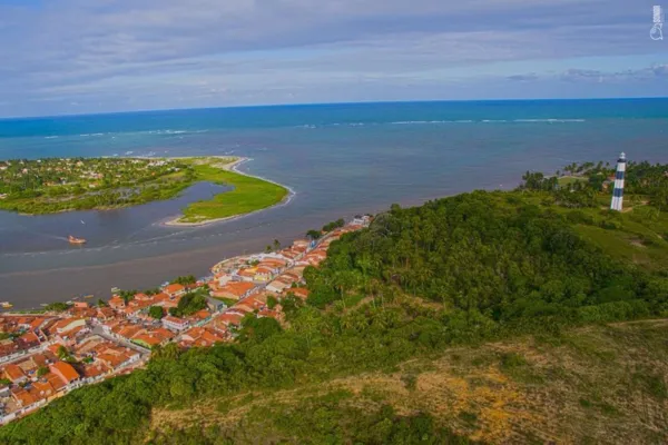 
				
					Porto de Pedras é ponto de parada para o turismo ecológico e cultural
				
				