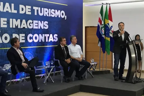 
				Ministro do turismo  apresenta PNT e relata conquistas se despedindo do cargo
			
			