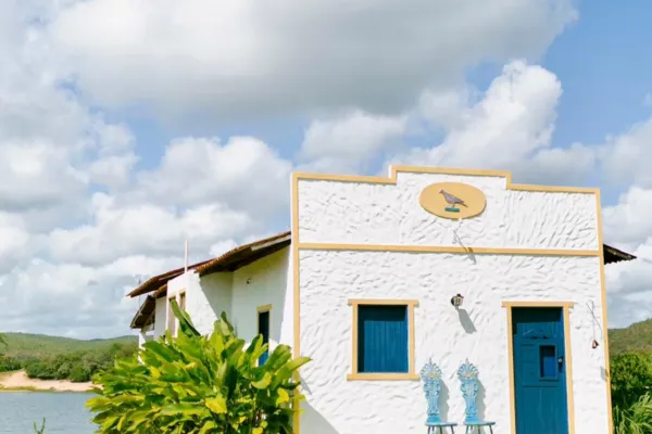 
				
					Imersão na Ilha do Ferro: Arte, Beleza e Hospitalidade em Alagoas
				
				