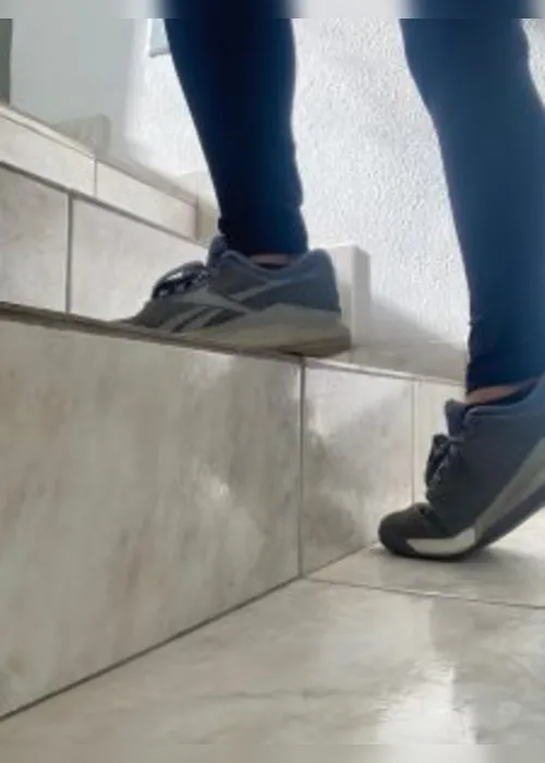 
			
				Sem espaço para malhar no apartamento? Vá para a escada
			
			