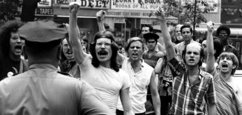 28 de junho: A Batalha de StoneWall, marco do movimento LGBT