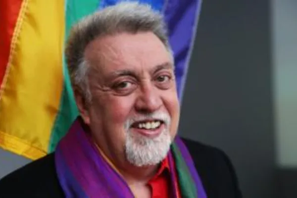 
				
					A história por trás da bandeira arco-íris, símbolo do orgulho LGBT
				
				