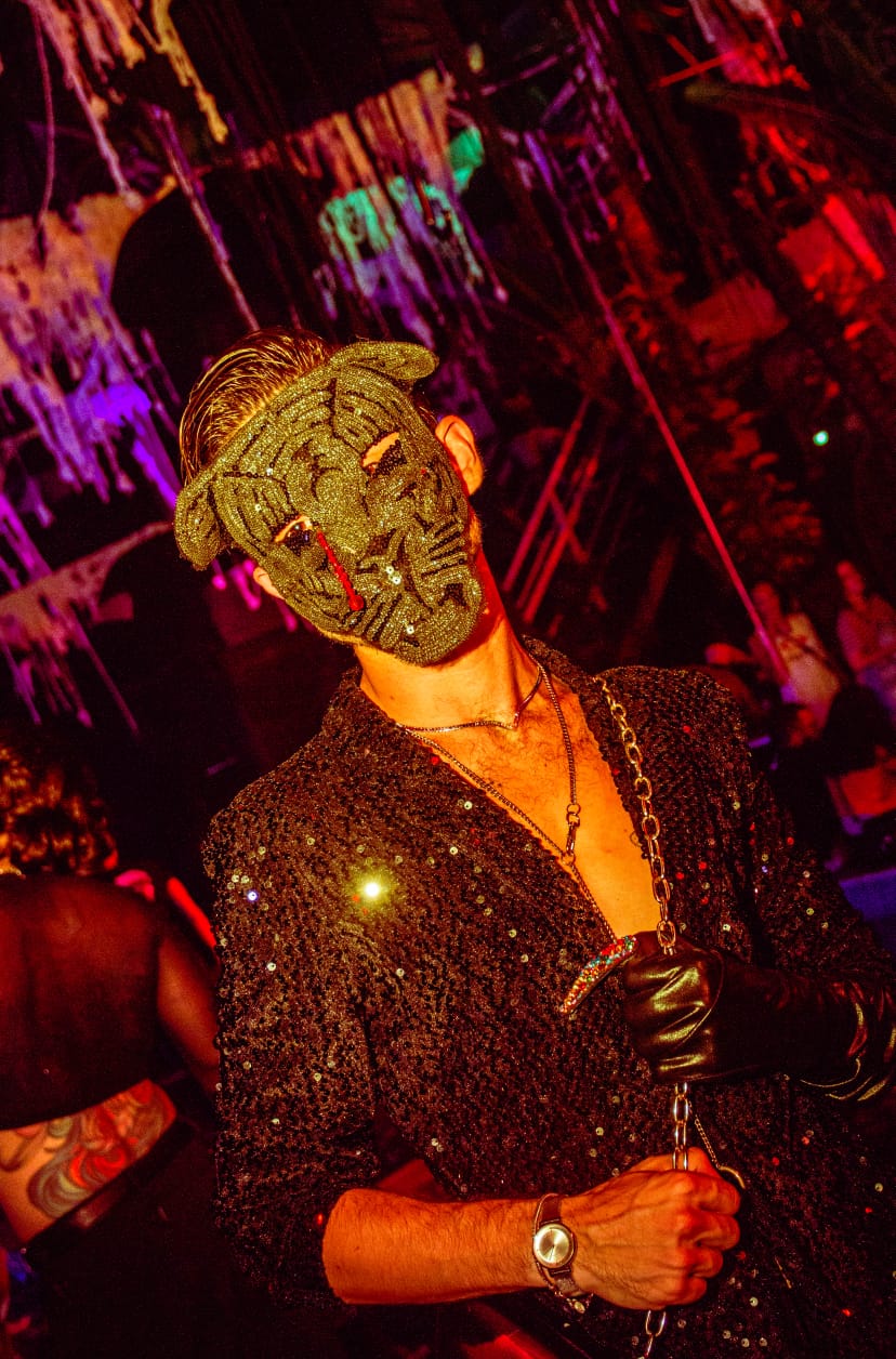 Club Metrópole barbariza com mais uma edição de sua festa de hallowen