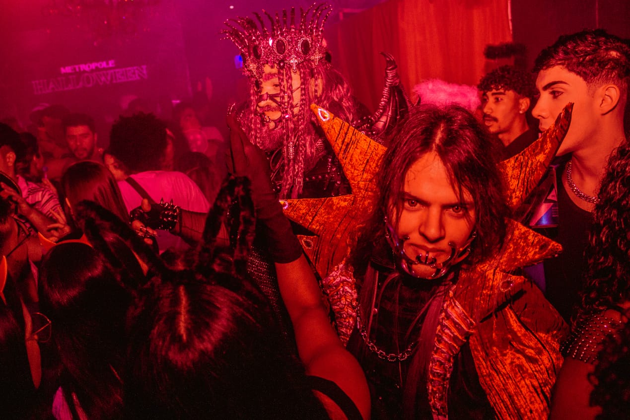 Club Metrópole barbariza com mais uma edição de sua festa de hallowen