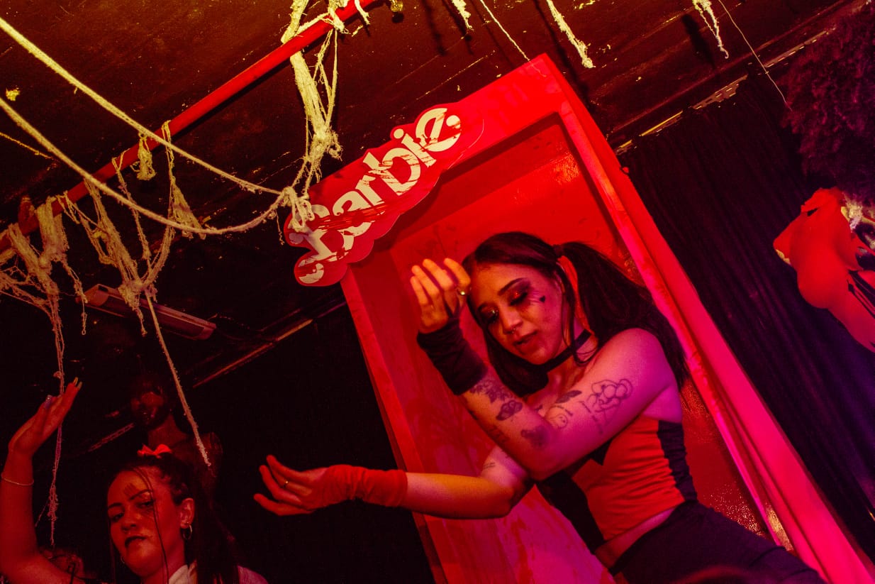 Club Metrópole barbariza com mais uma edição de sua festa de hallowen